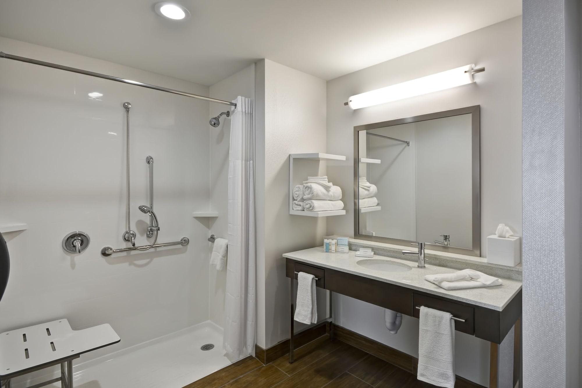 Hampton Inn Кайл Экстерьер фото