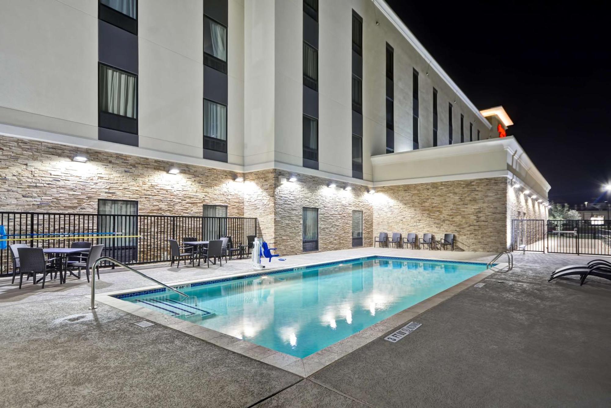 Hampton Inn Кайл Экстерьер фото